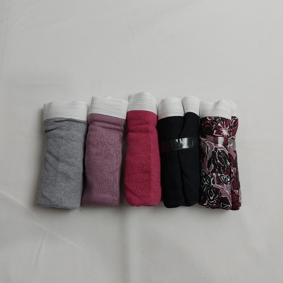 Hanes Boyshorts 1 pair Missing Size 6 - Picture 3 of 3